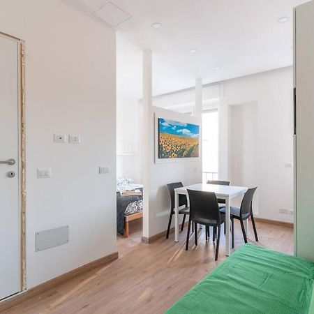 Cimiano Suite 22, New Apartment Milano Eksteriør bilde